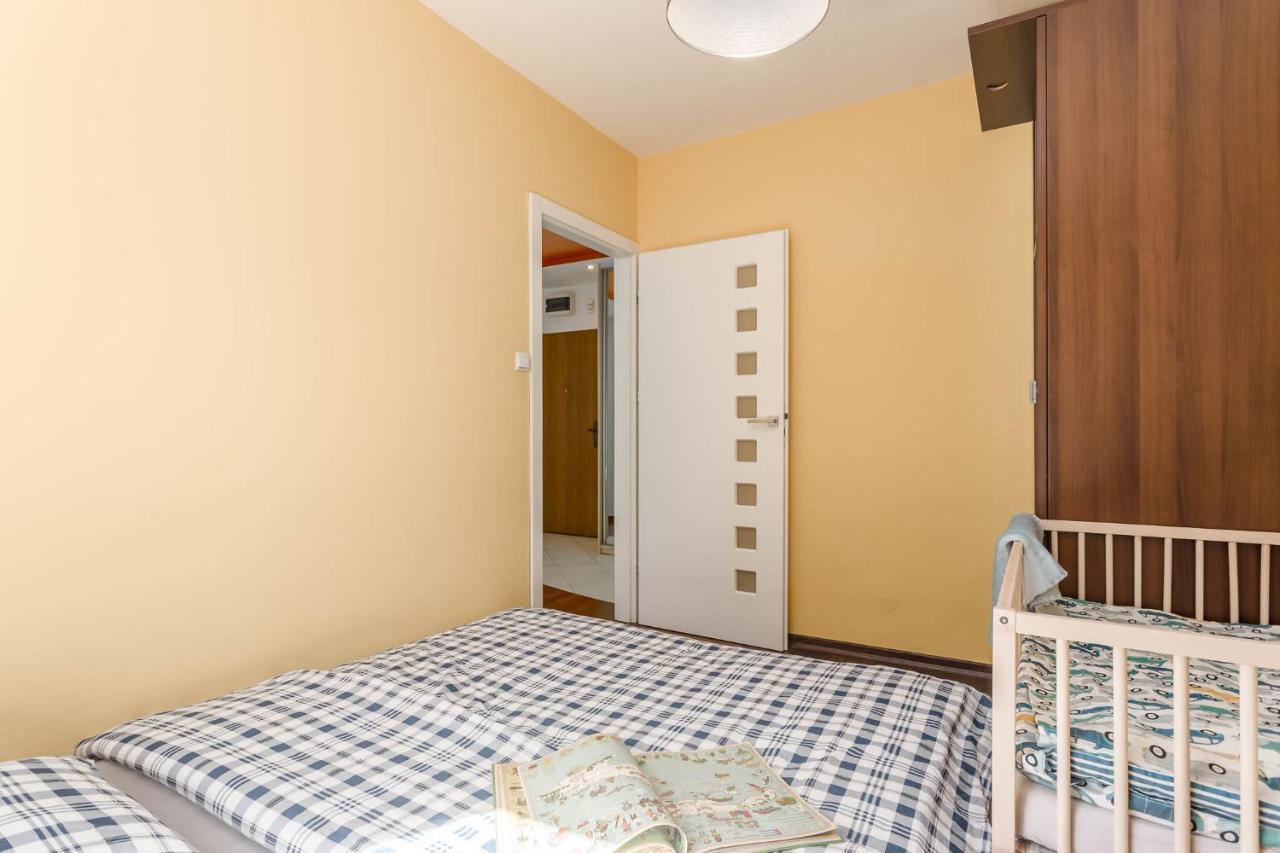 Chill Apartments Kabaty Family Warschau Buitenkant foto