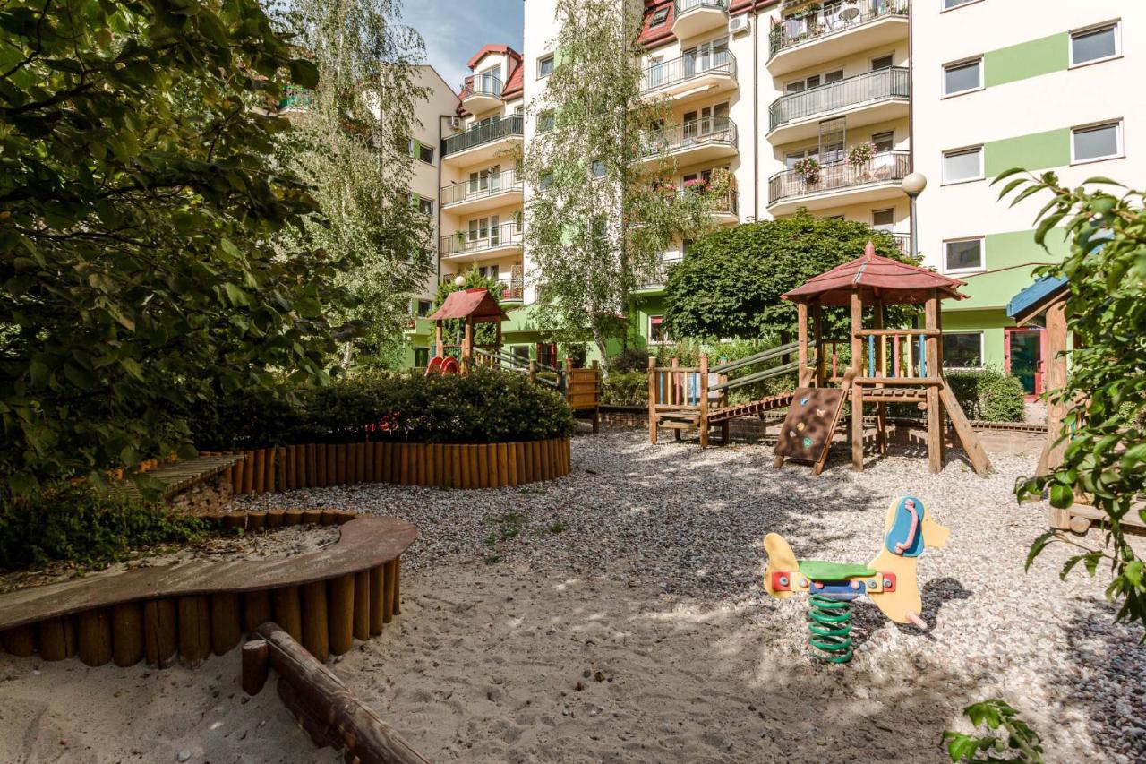 Chill Apartments Kabaty Family Warschau Buitenkant foto